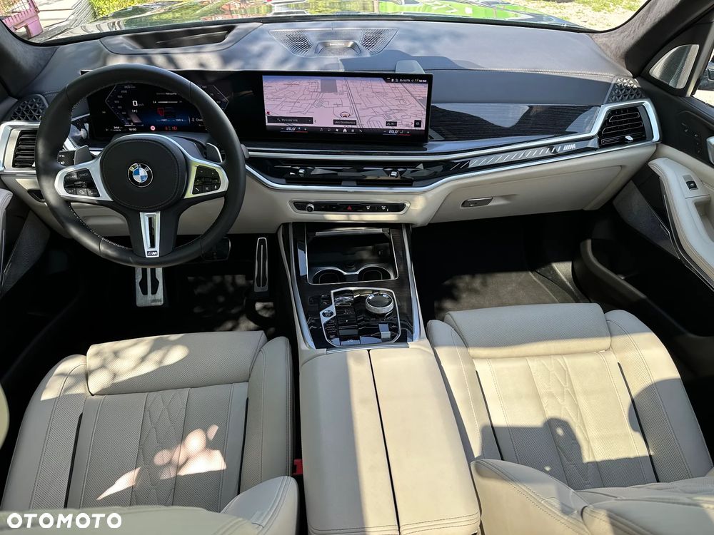 BMW X7 - 9