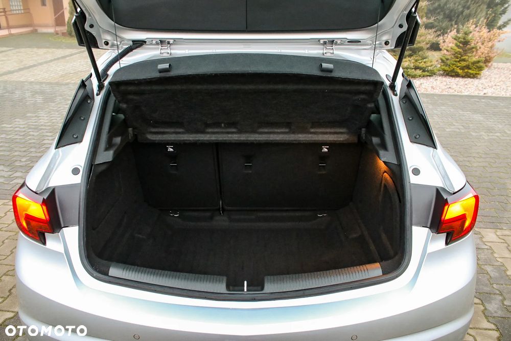 Opel Astra 1.2 Turbo Elegance - 39