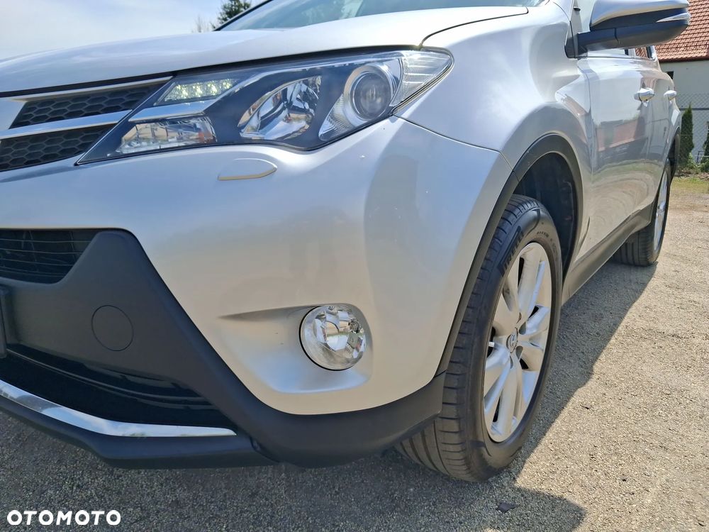 Toyota RAV4 2.0 Premium - 28
