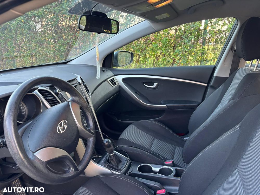 HYUNDAI i30 2013 — imagine 4