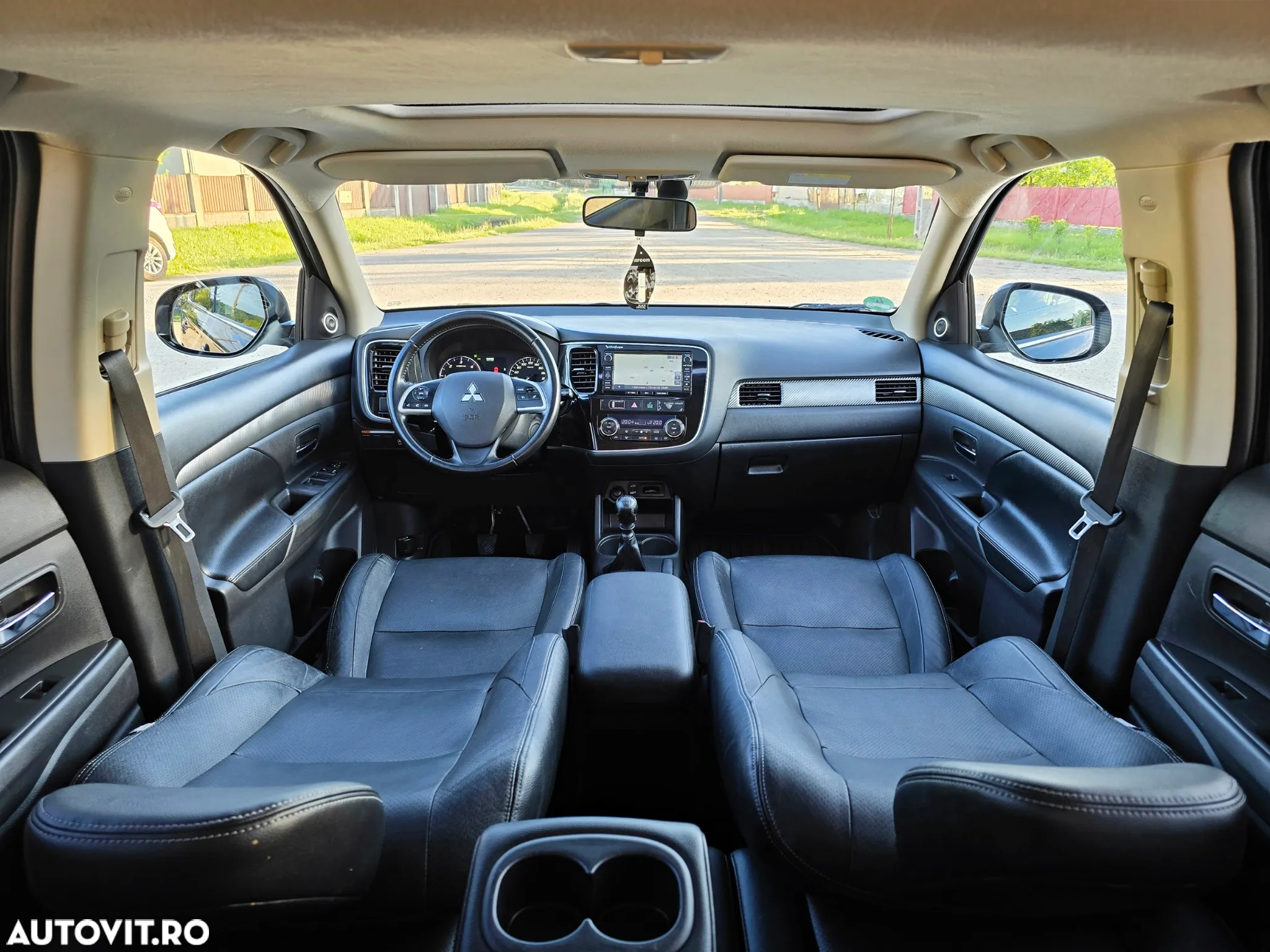 Mitsubishi Outlander 2.2 DI-D 4WD Instyle - 7