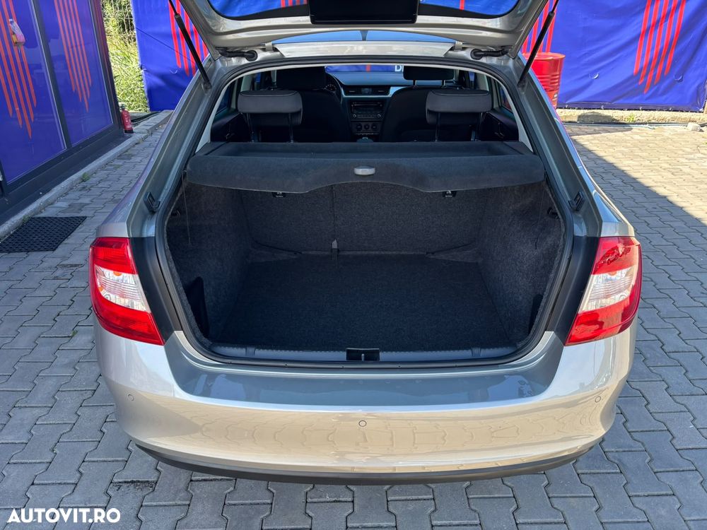 Skoda RAPID 1.2 TSI Ambition - 10