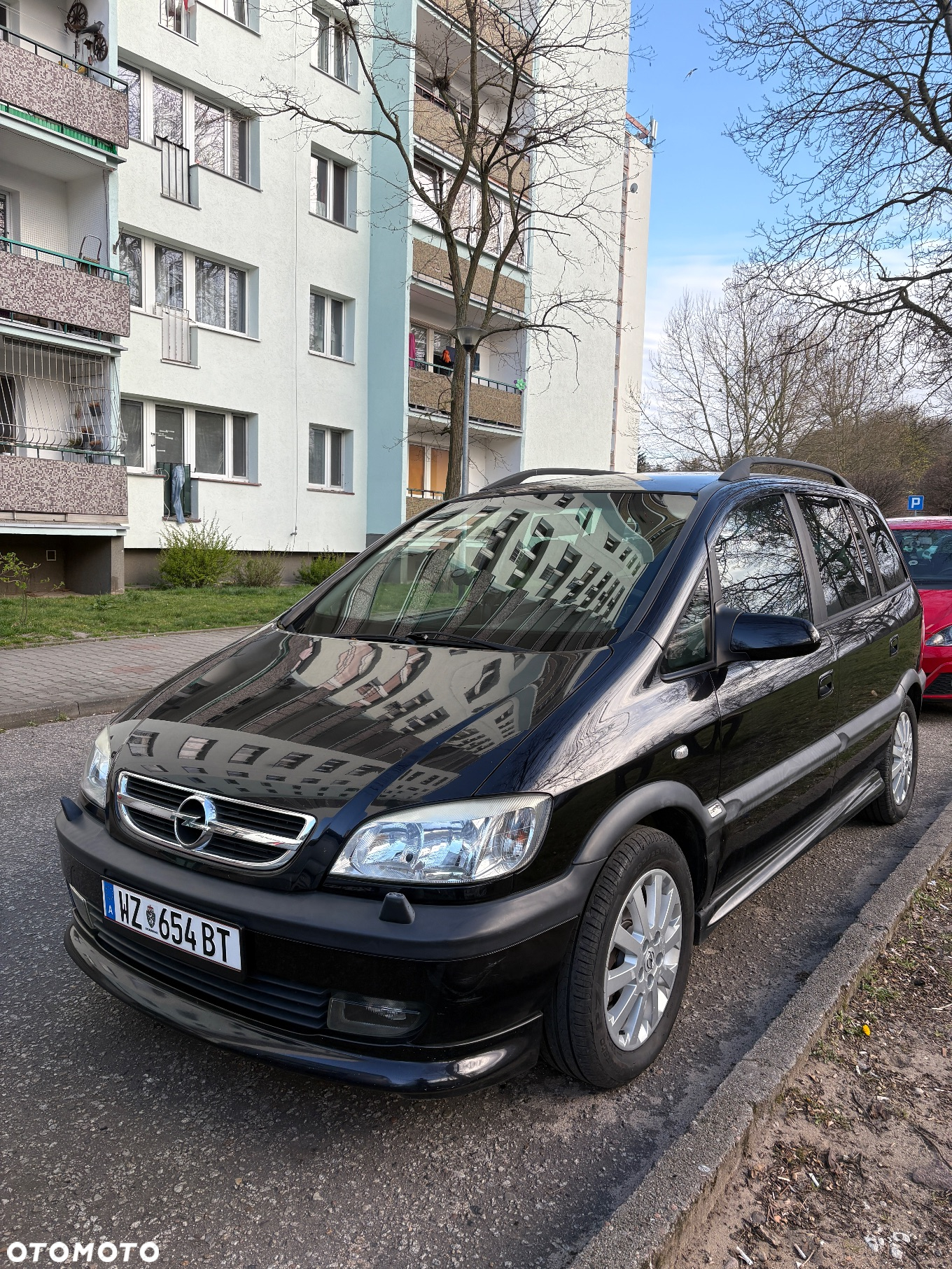 Opel Zafira 1.6 Elegance - 2