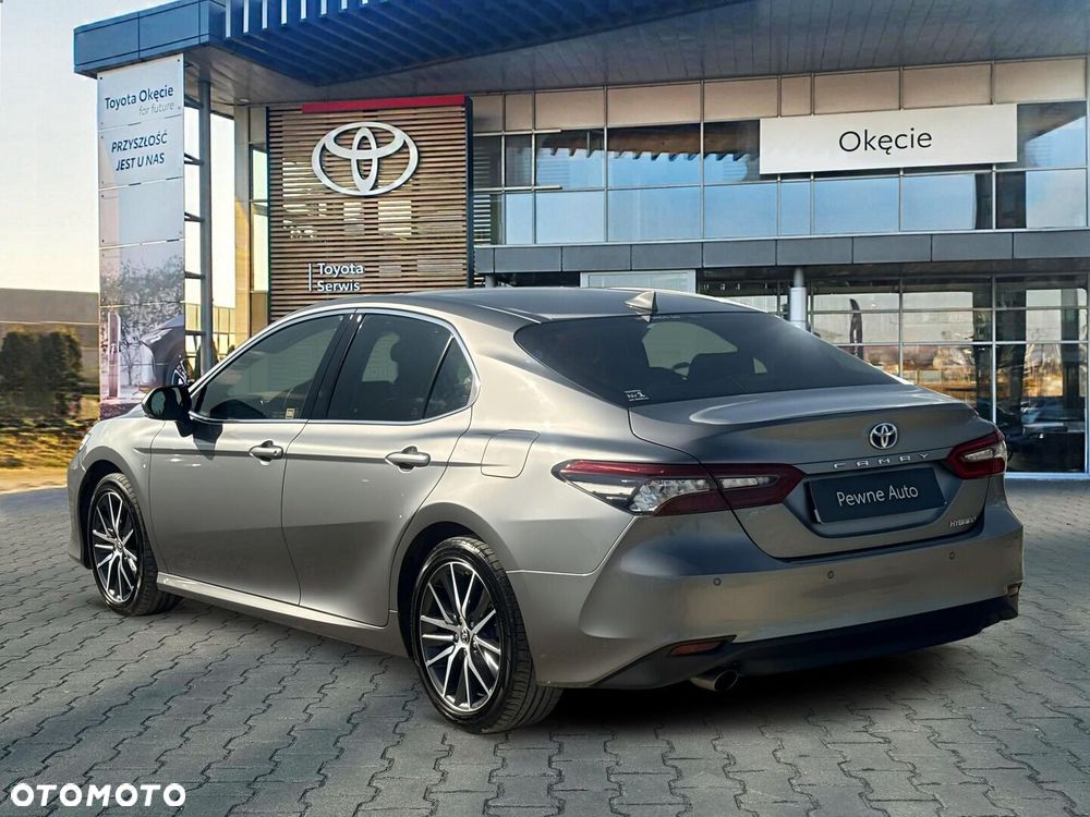 Toyota Camry 2.5 Hybrid Executive CVT - 3