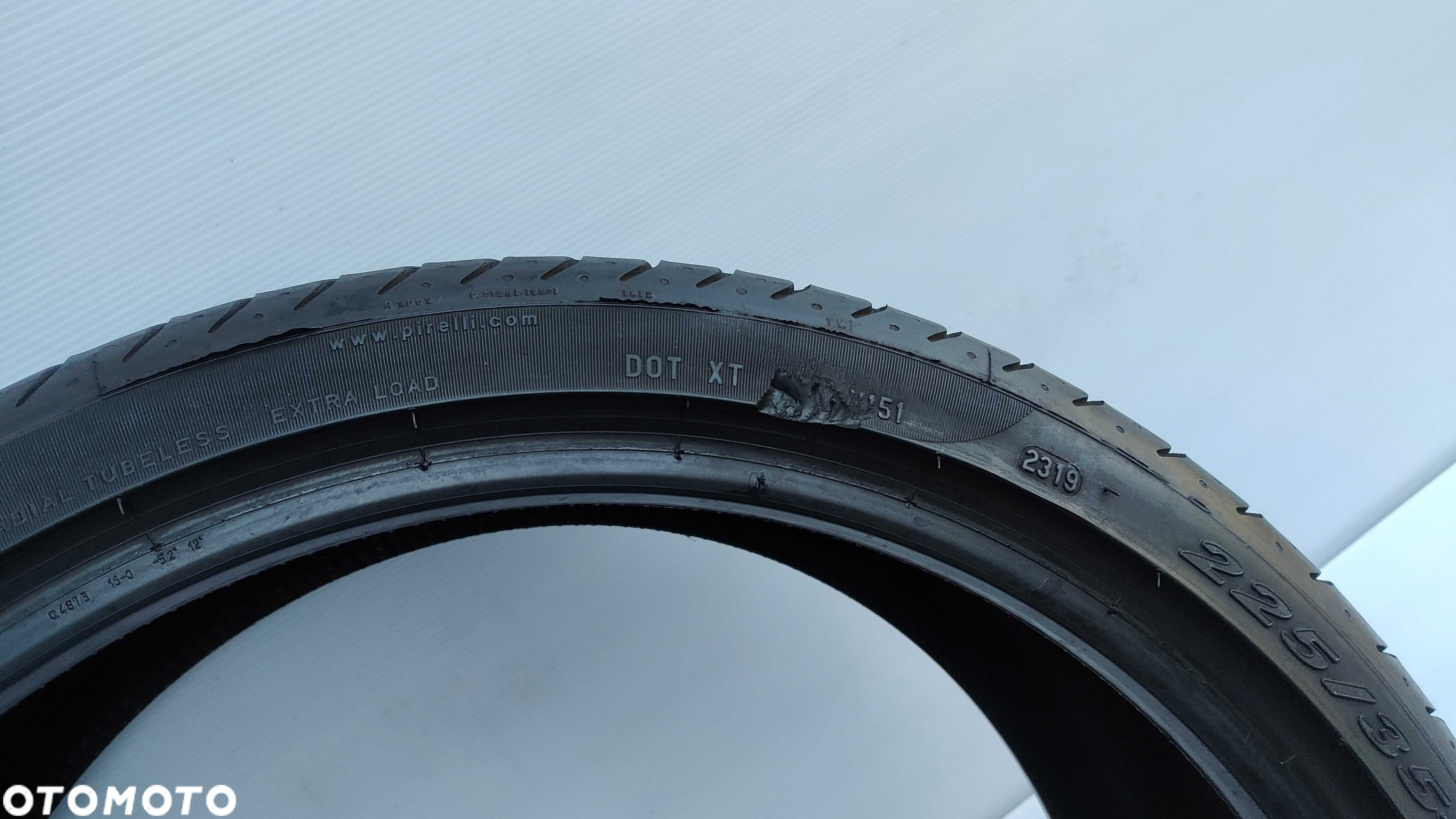 Opony Letnie 225/35/19 Pirelli 4szt 7,5mm MB - 8