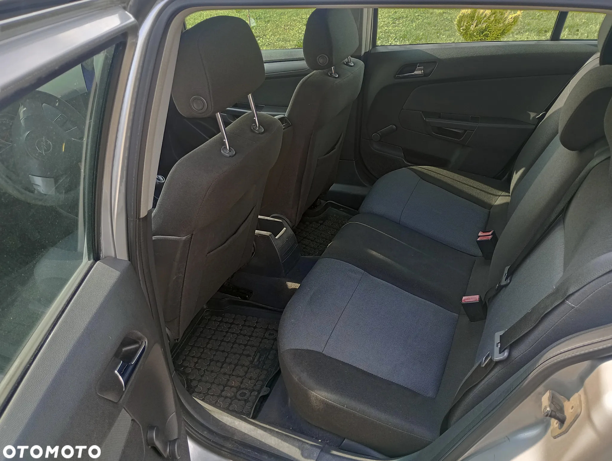 Opel Astra III 1.6 Cosmo - 9