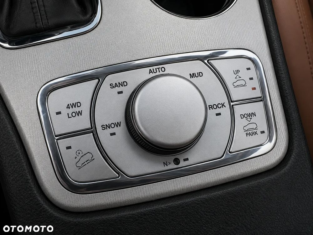 Jeep Grand Cherokee 3.6 V6 Overland - 9