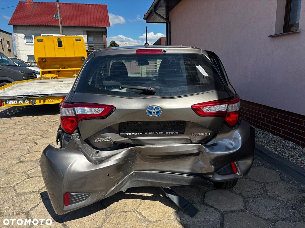 Toyota Yaris - 5