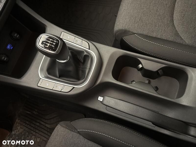 Hyundai i30 1.5 DPI Smart - 18