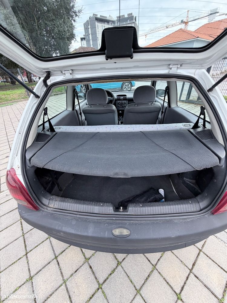 Opel Corsa 1.5 TD Swing - 16