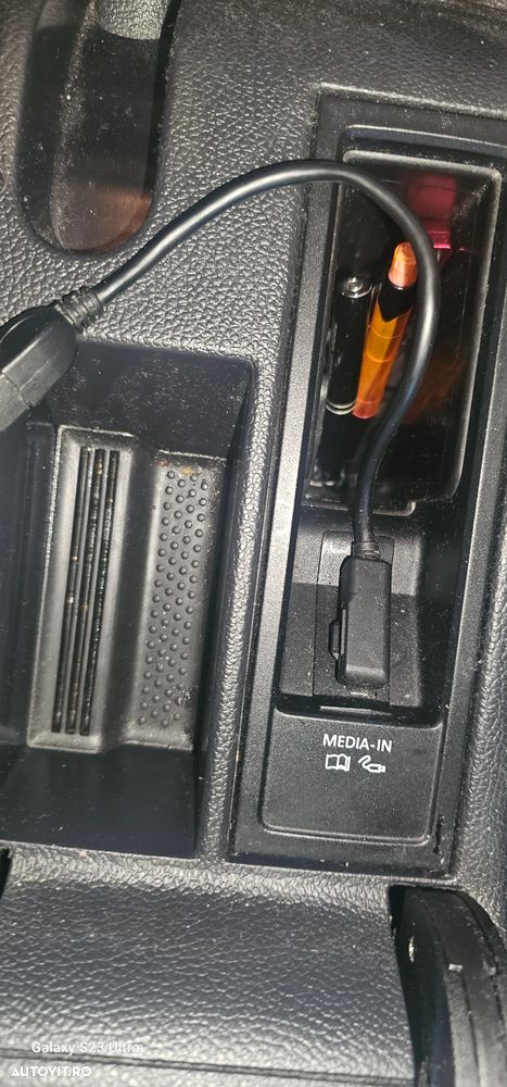 Volkswagen Golf 1.6 TDI DPF BlueMotion Technology DSG MATCH - 8