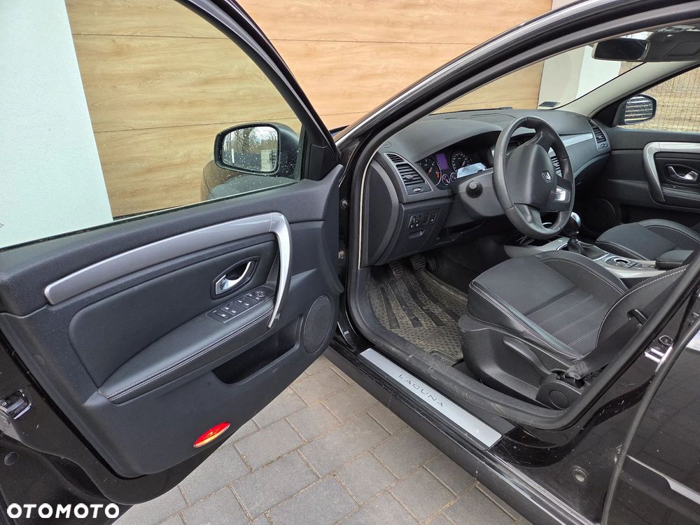 Renault Laguna 2.0 dCi Tech Run - 1