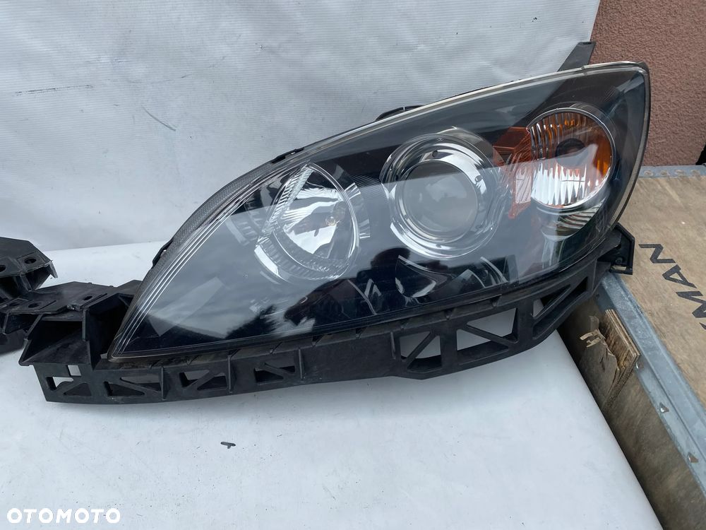 lampy Mazda 3 komplet eu całe - 2