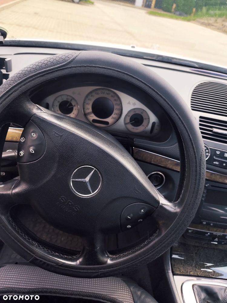 Mercedes-Benz Klasa E 220 CDI Avantgarde - 10