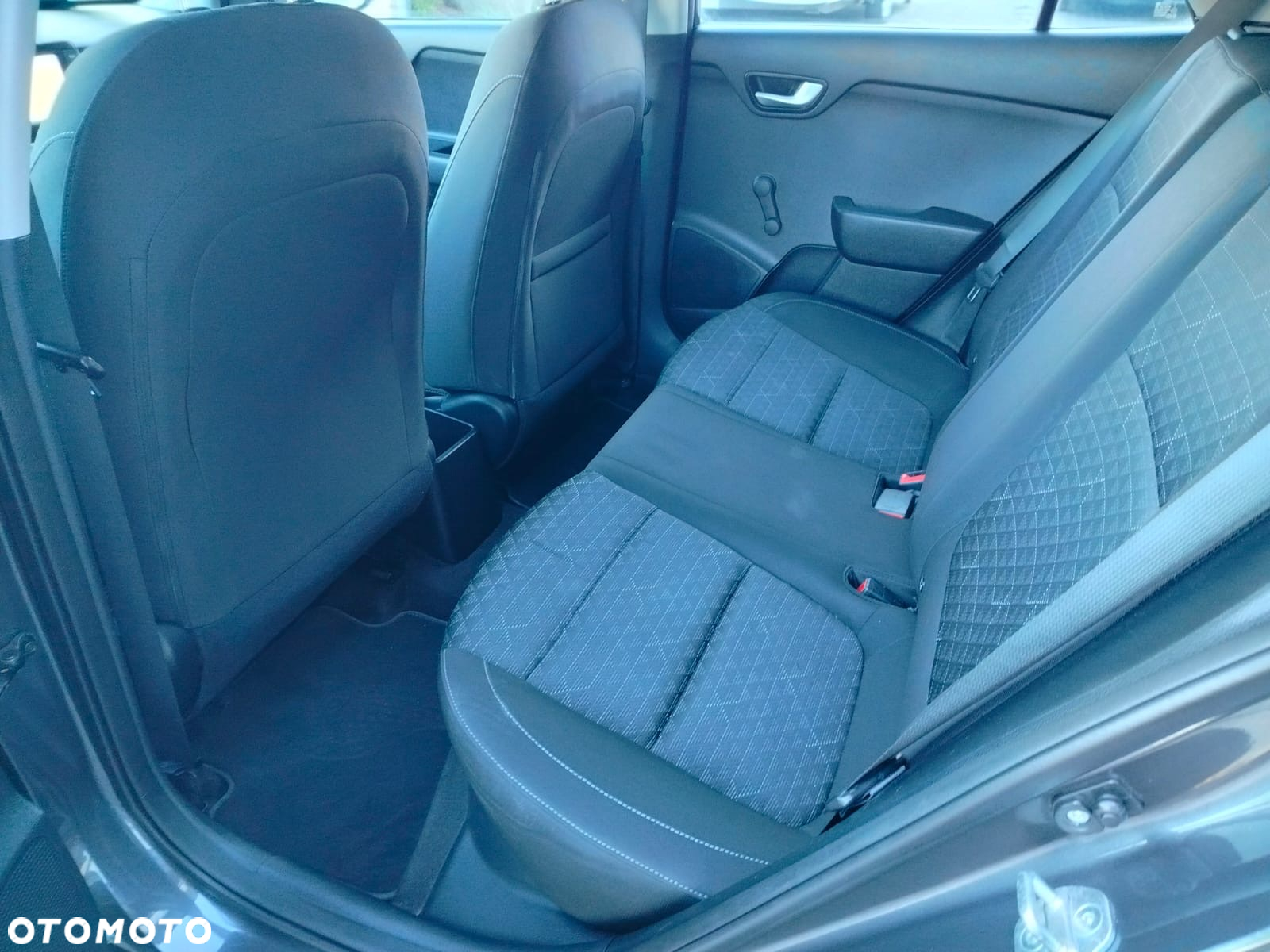 Kia Rio 1.2 Dream-Team Edition - 23