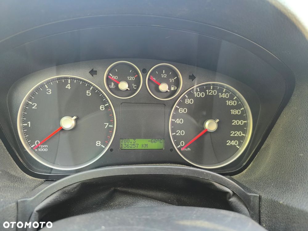 Ford C-MAX - 13