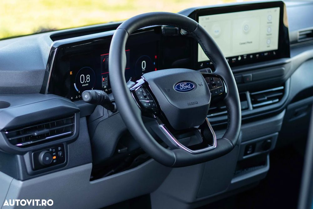 Ford Transit Custom - 13