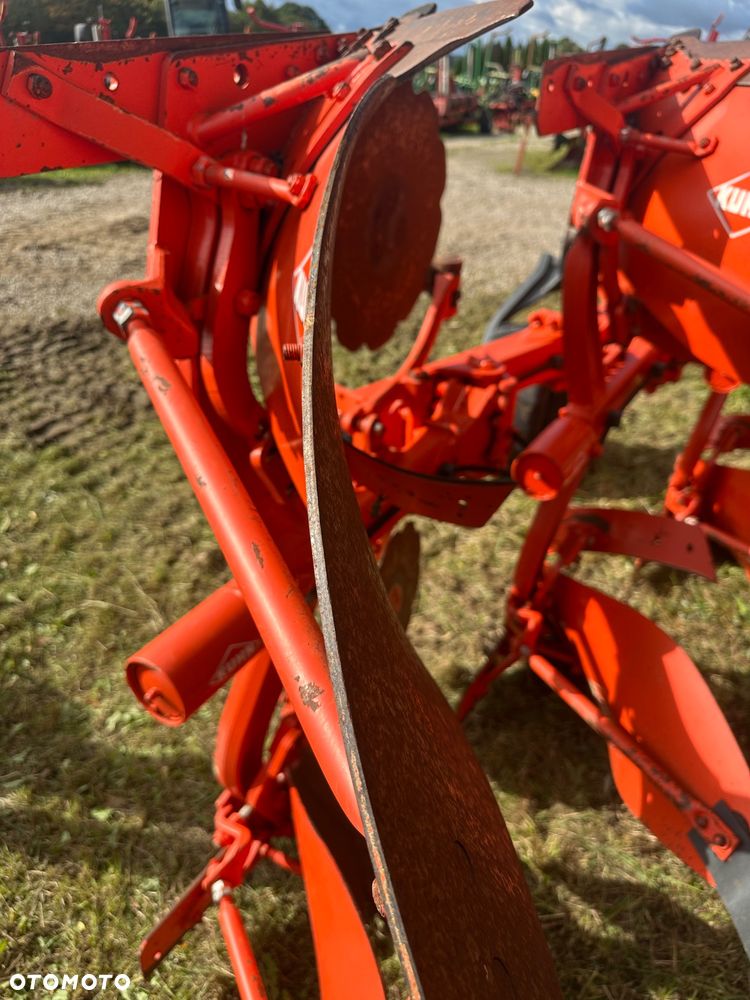 Kuhn Vari master 123 - 7