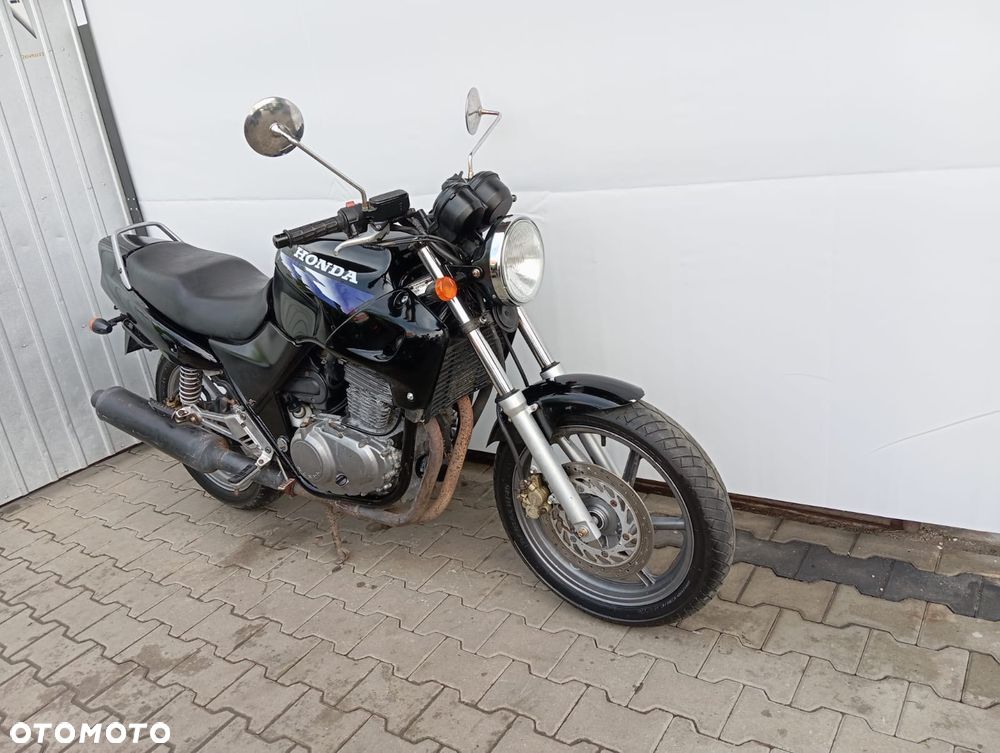 Honda CB - 3