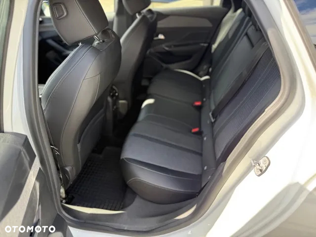 Peugeot 308 SW 1.2 PureTech GPF Allure Pack S&S EAT8 - 28