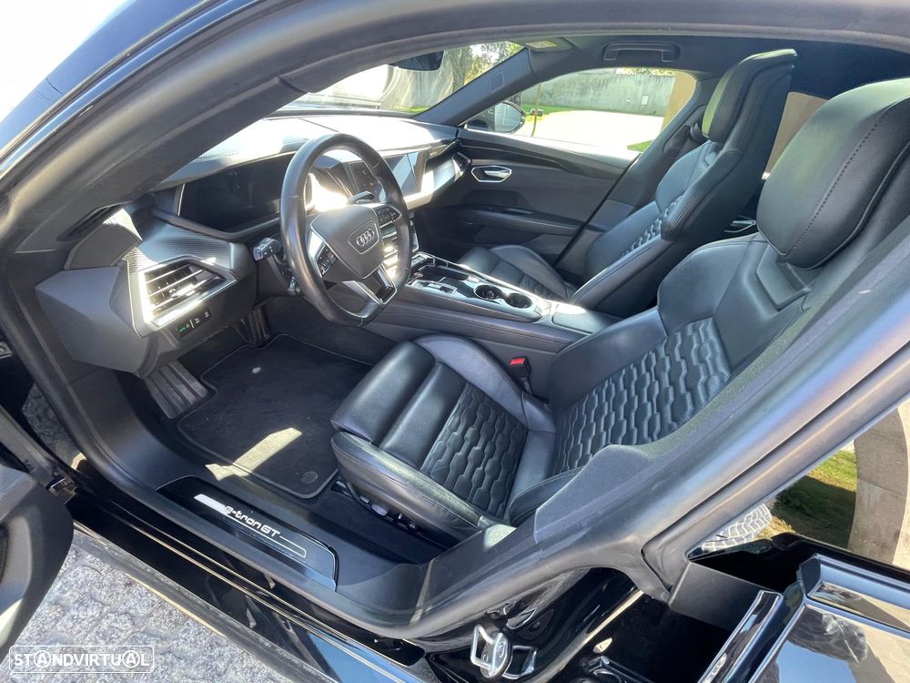 Audi e-tron GT quattro - 15