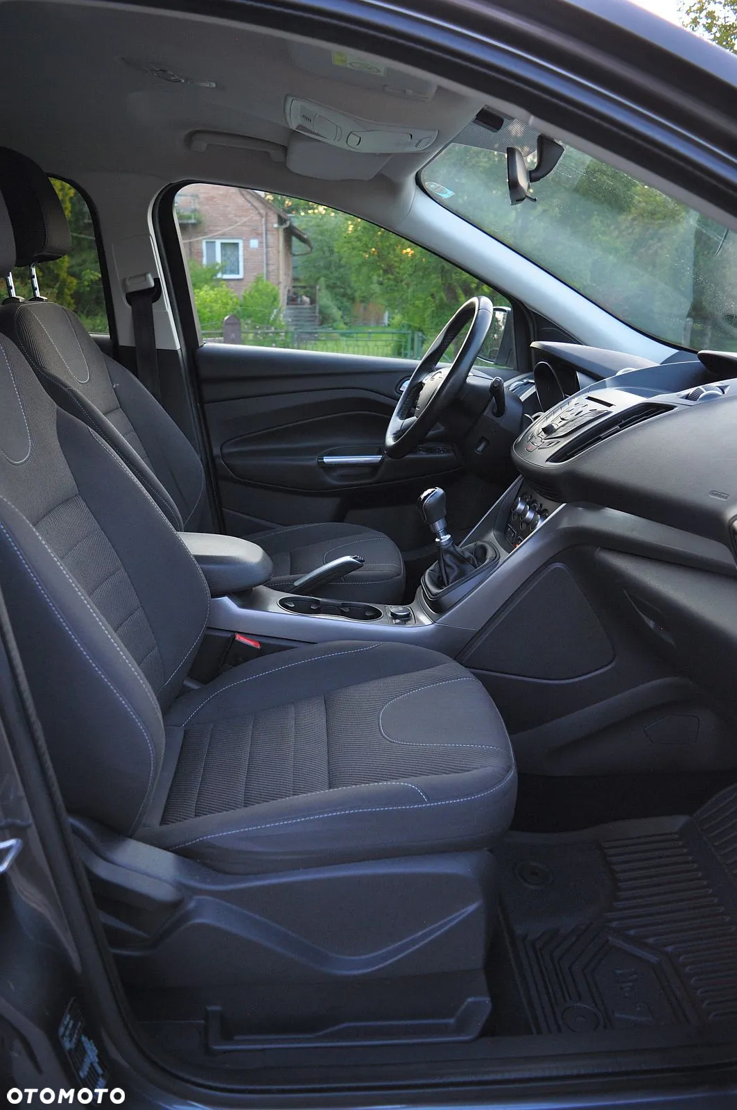 Ford Kuga 2.0 TDCi 4x4 Business Edition - 20
