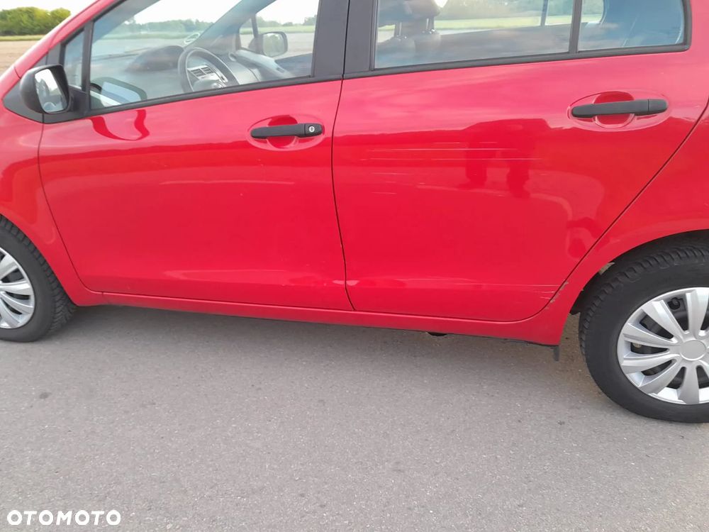 Toyota Yaris 1.0 Active - 10