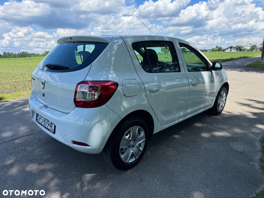 Dacia Sandero 1.2 16V 75 Laureate - 7