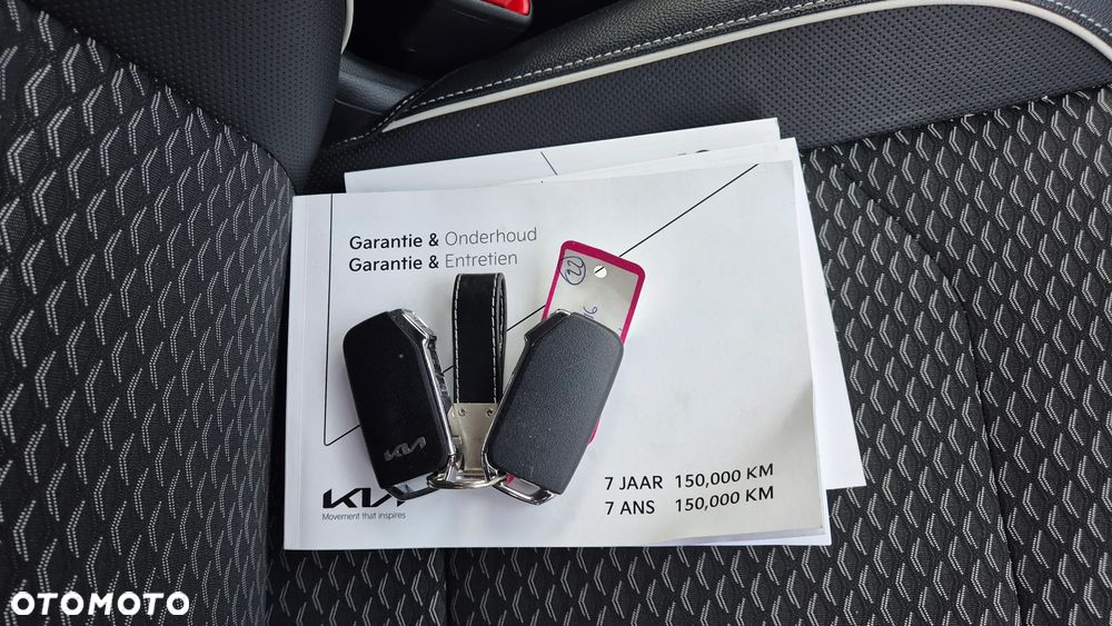 Kia XCeed - 13
