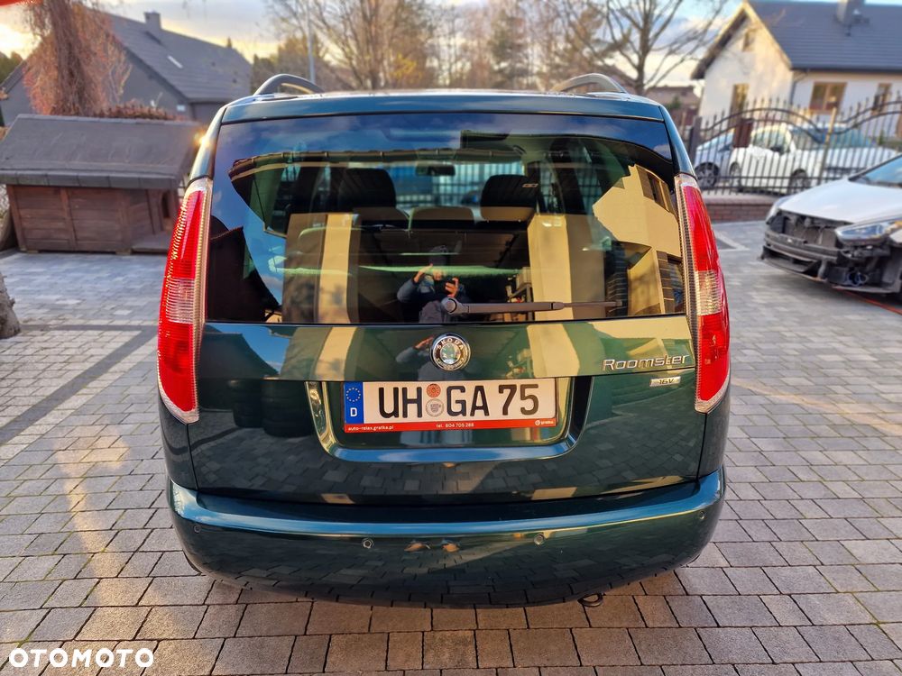 Skoda Roomster 1.4 16V Comfort - 9