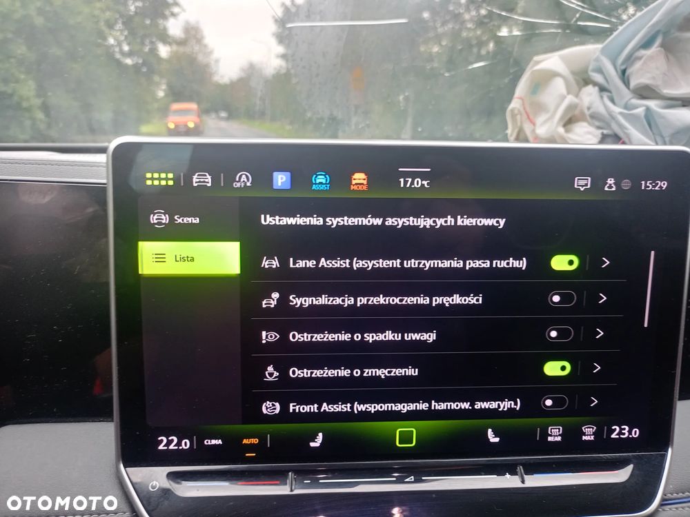 Volkswagen Tiguan - 19
