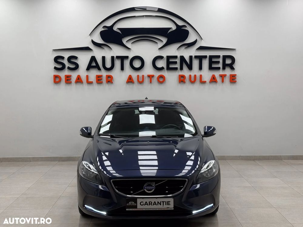 Volvo V40 D4 Kinetic - 11