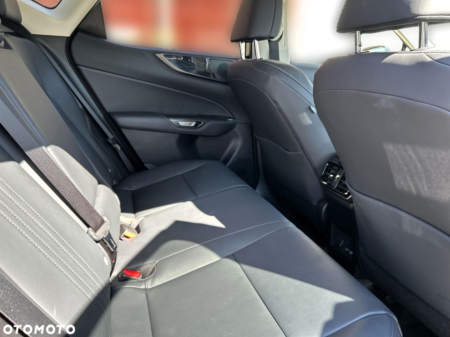Lexus NX - 15