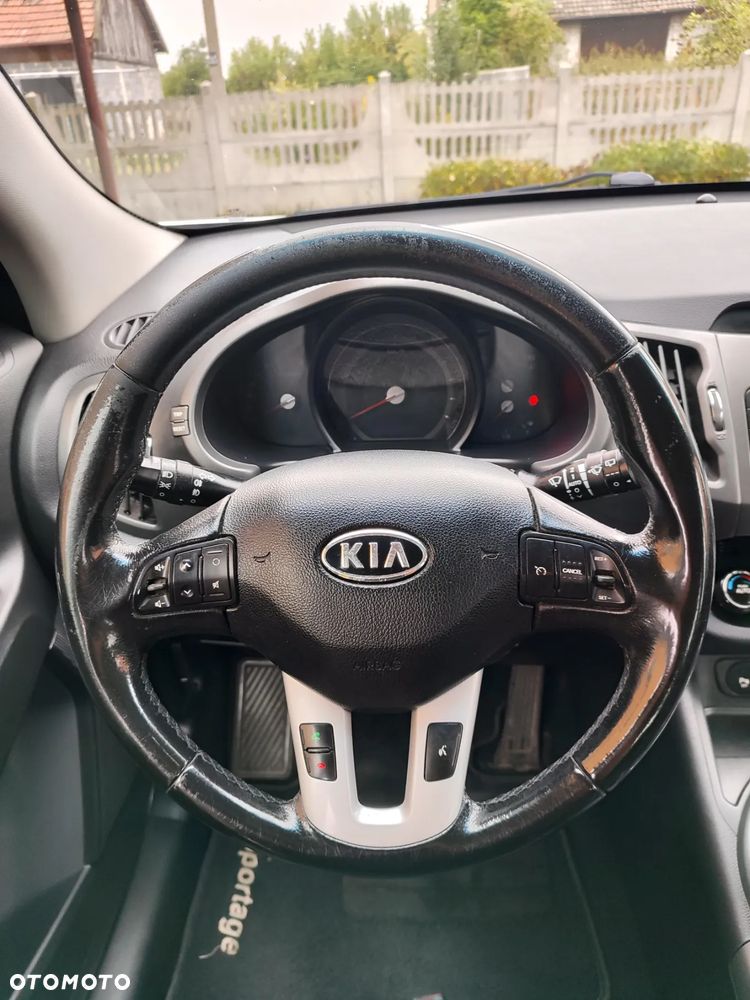 Kia Sportage 1.6 GDI L 2WD - 12