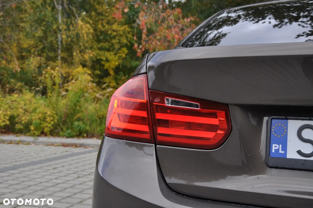 BMW Seria 3 - 11