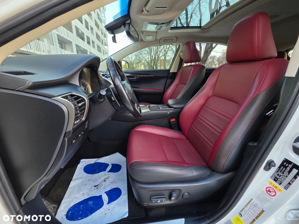 Lexus NX 300 Executive Line - 5