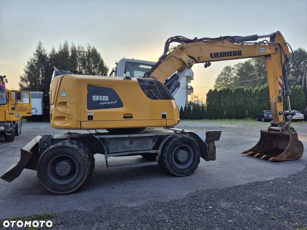 Liebherr A918 - 1