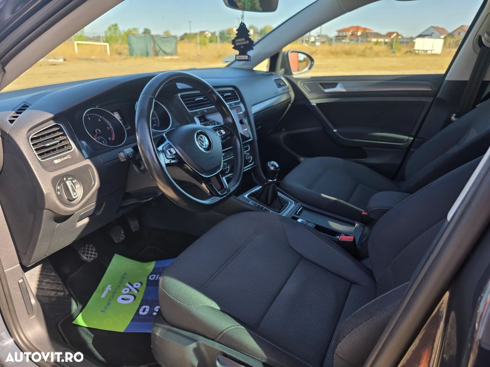 Volkswagen Golf 1.6 TDI Comfortline - 6