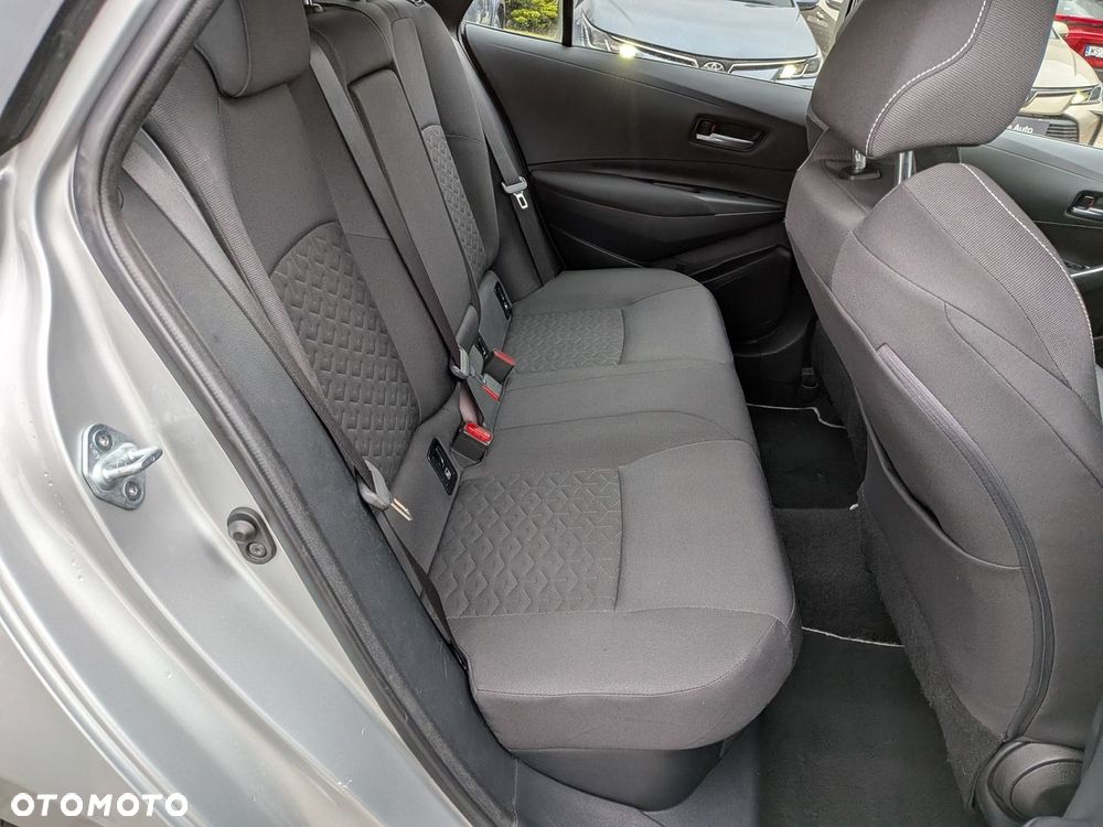 Toyota Corolla 1.8 Hybrid Comfort - 30