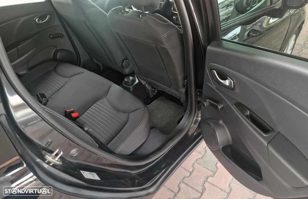 Renault Clio Sport Tourer 1.5 dCi Limited - 17