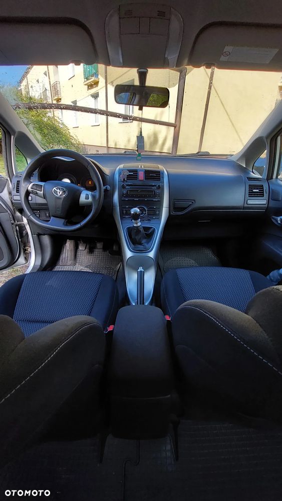 Toyota Auris 1.6 Dynamic - 13
