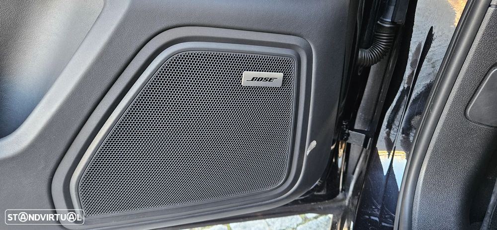 Porsche Macan Turbo PDK - 16