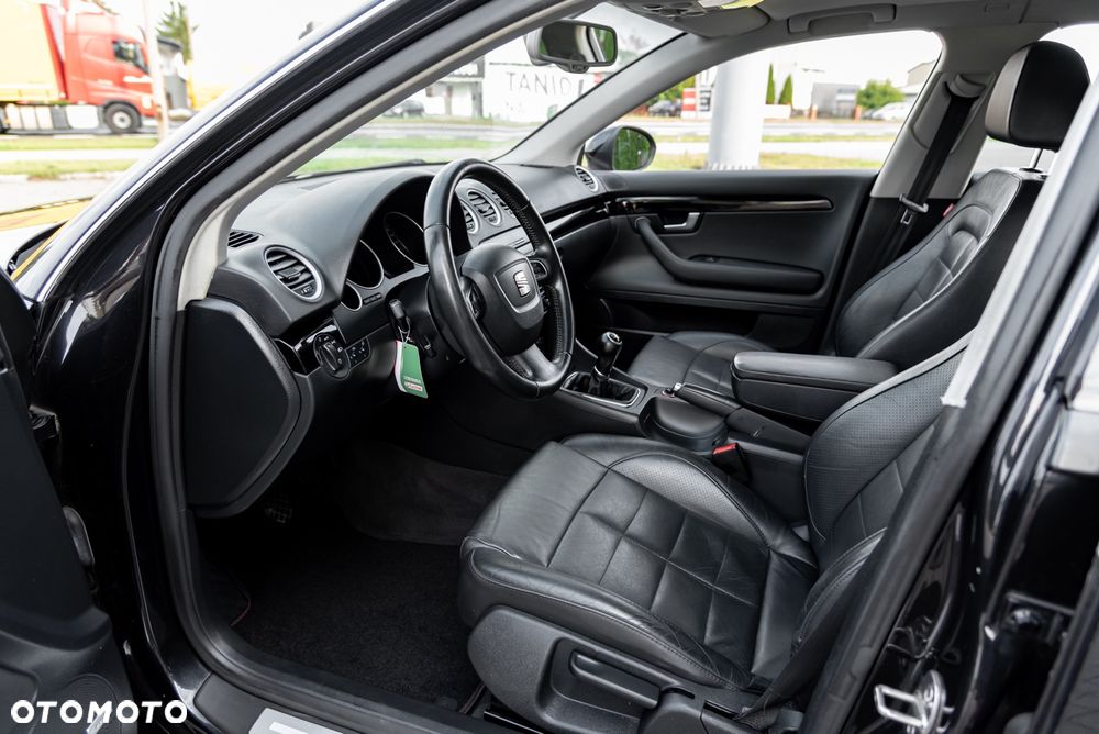 Seat Exeo 2.0T FSI Sport - 18