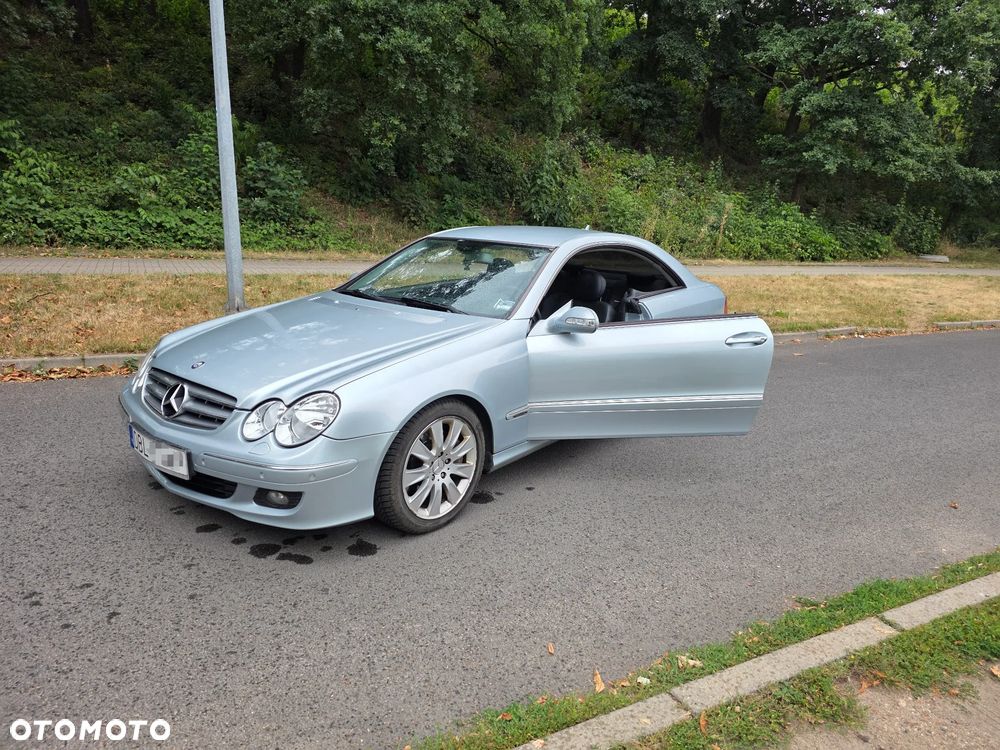 Mercedes-Benz CLK - 13