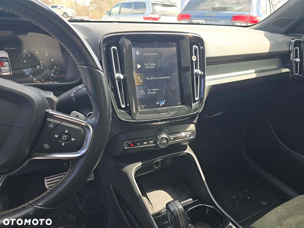 Volvo XC 40 T5 AWD R-Design - 12