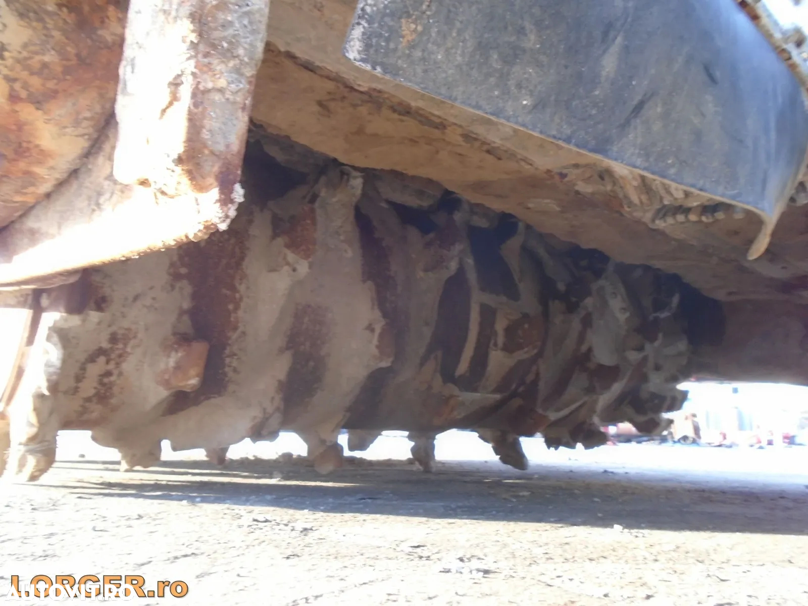 John Deere 8530 cu stabilizator de sol Wirtgen WS 250 - 21