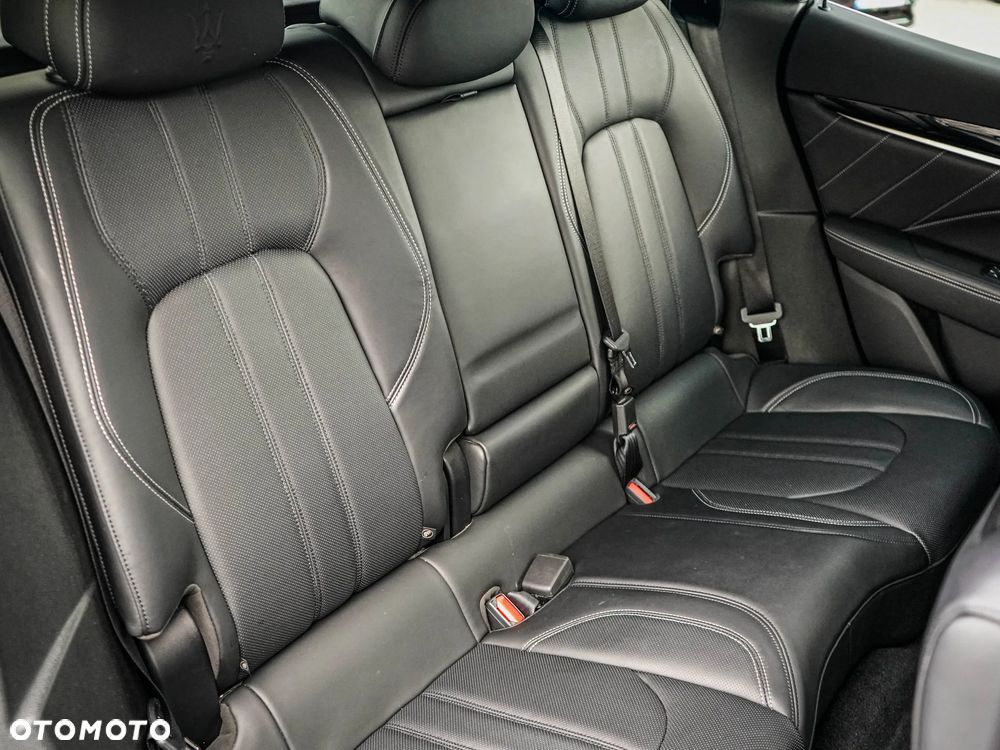 Maserati Levante - 32
