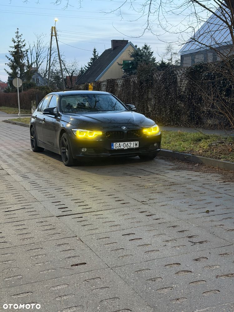 BMW Seria 3 - 27