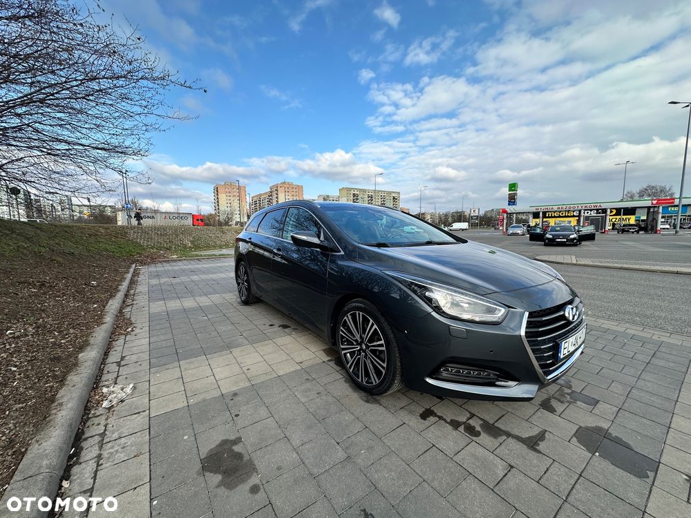 Hyundai i40 1.7 CRDi Premium DCT - 2