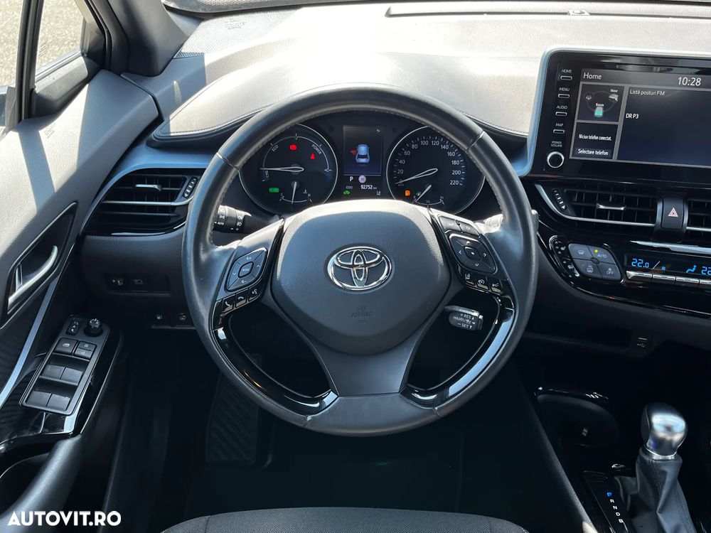Toyota C-HR - 14